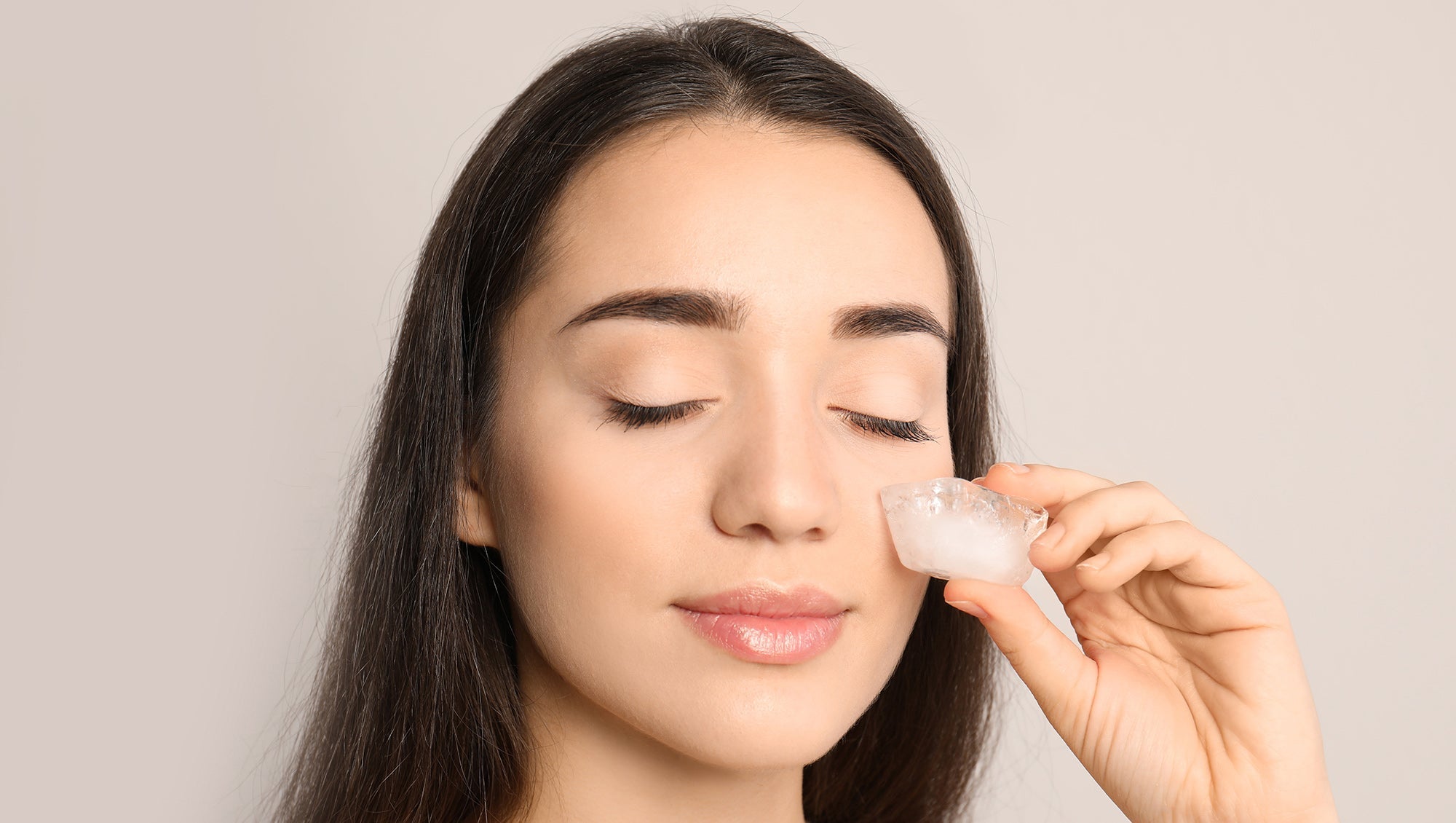 does ice help pimples ice on acne cold treatment for acne