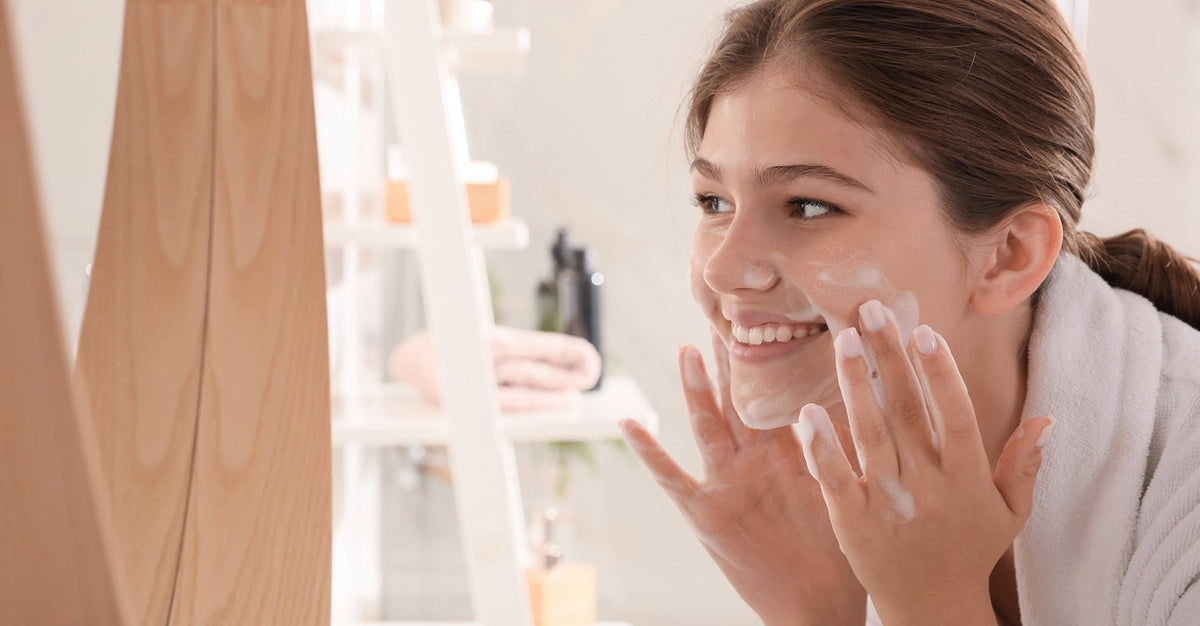 how to layer skincare how to layer skincare products skincare layering order skincare routine order